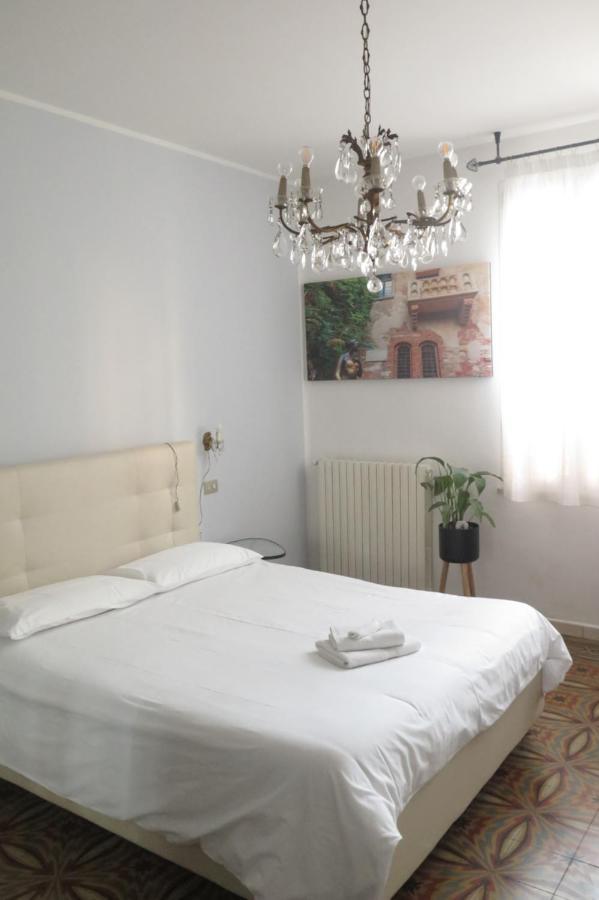 Apartment With Lovely Garden Verona Exterior foto